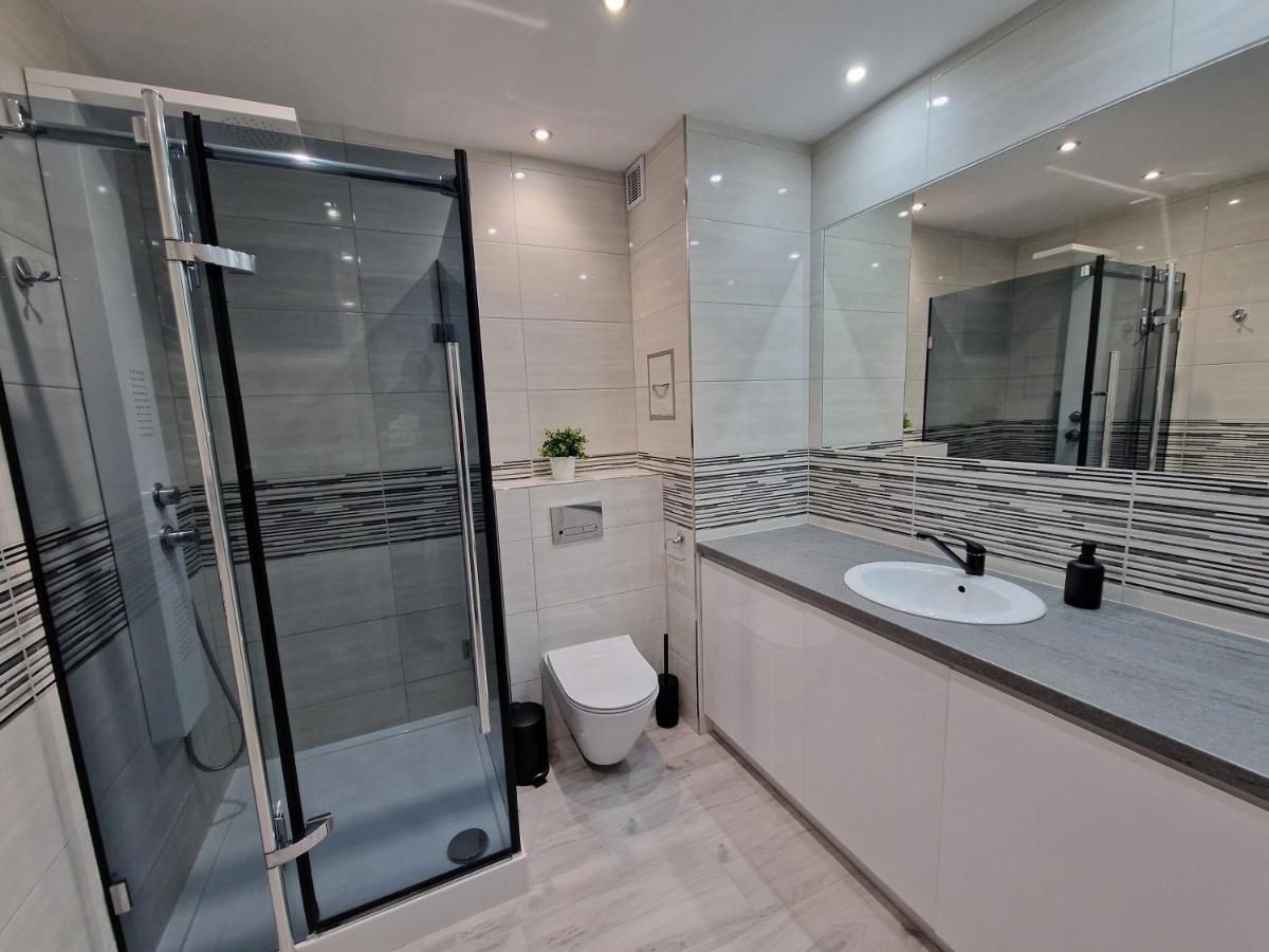 Apartament Pastelowy Apartment Swinoujscie Bagian luar foto